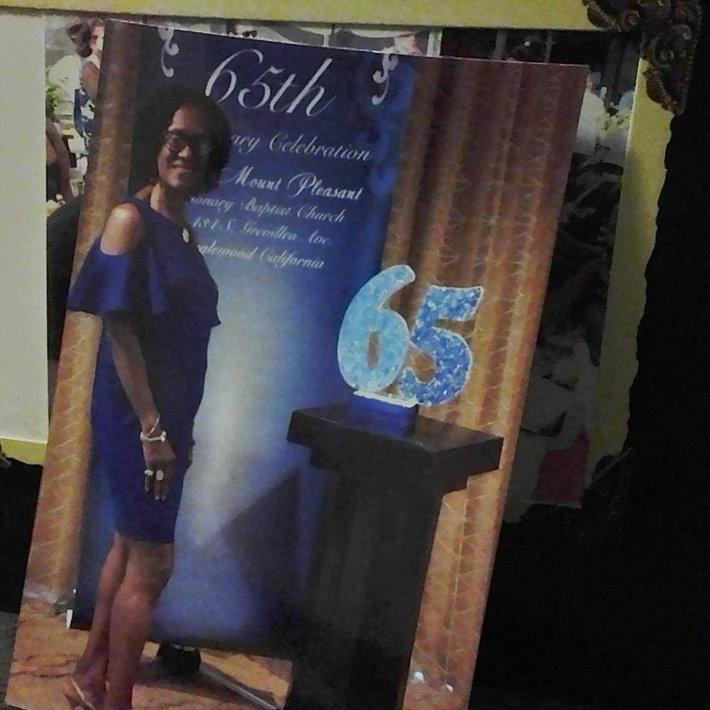 Meet your Posher, Gracious